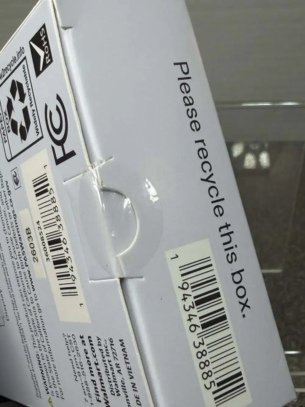 onn. 6 ft DisplayPort to HDMI Cable 4K UHD